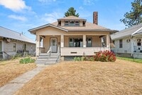 Building Photo - 2624 W Eighth Ave
