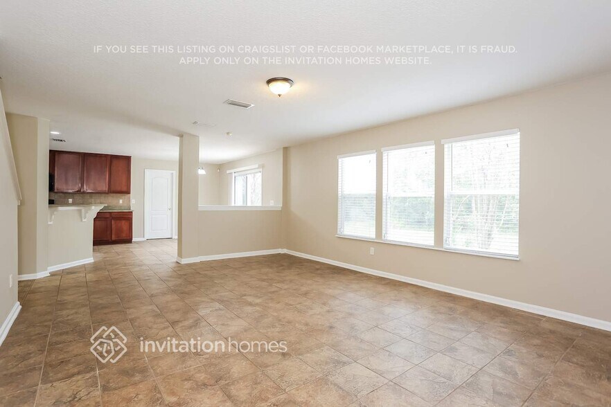 Building Photo - 9757 Hazel Lake Dr
