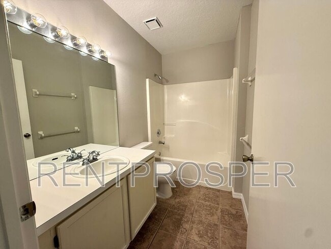 Building Photo - 3038 Cottage Grove Ct
