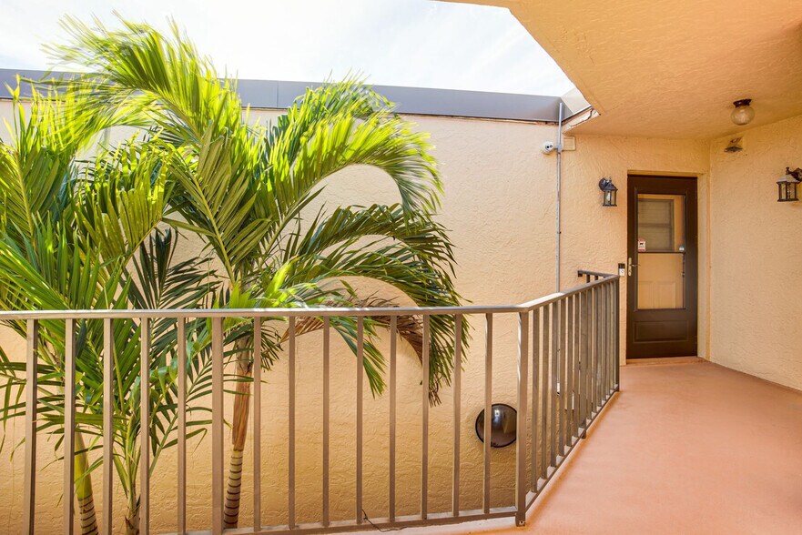 Building Photo - 12491 McGregor Blvd