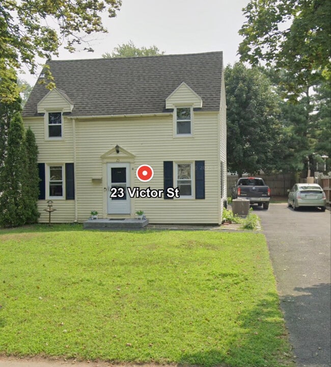 Building Photo - 23 Victor St