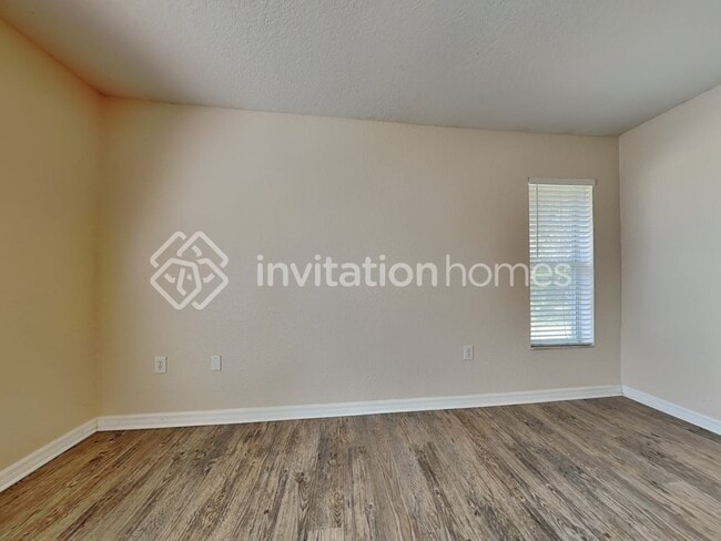 Building Photo - 518 Stephenson Ave