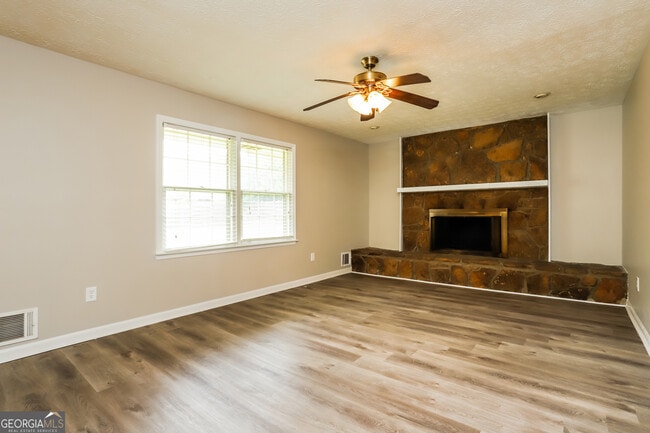 Building Photo - 1764 Brenda Dr