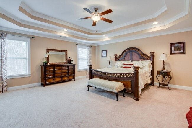 Building Photo - 4717 Southwind Rd