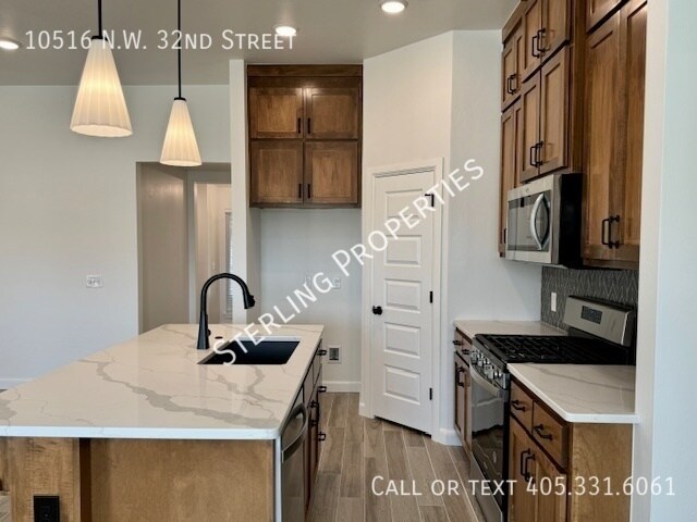 Building Photo - 10516 NW 32nd St