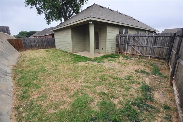 Building Photo - 1102 Story Book Ln