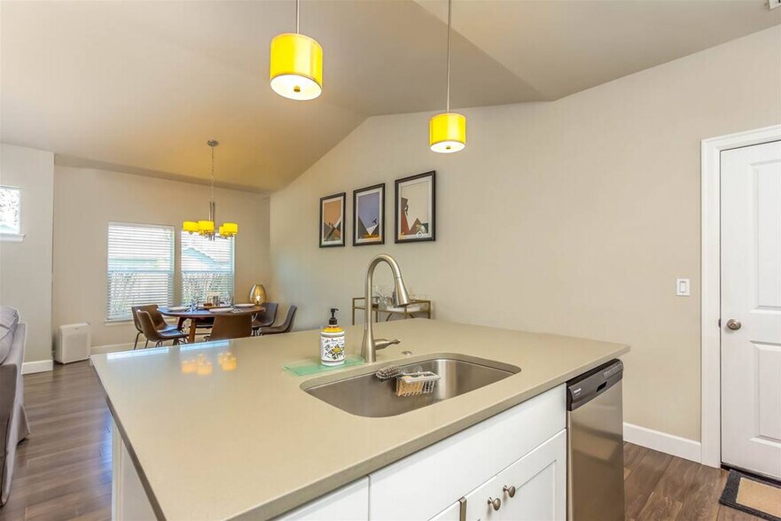 Building Photo - 20379 Sonata Way