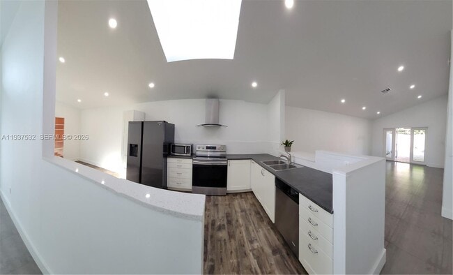 Building Photo - 22225 SW 100th Ave