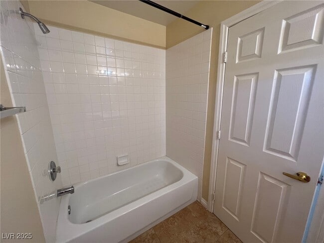 Building Photo - 10933 Esta Ponia Ct