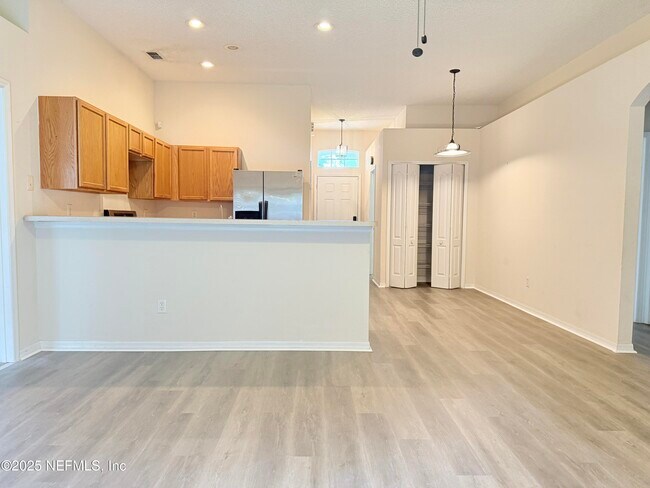 Building Photo - 312 Turtle Dove Dr