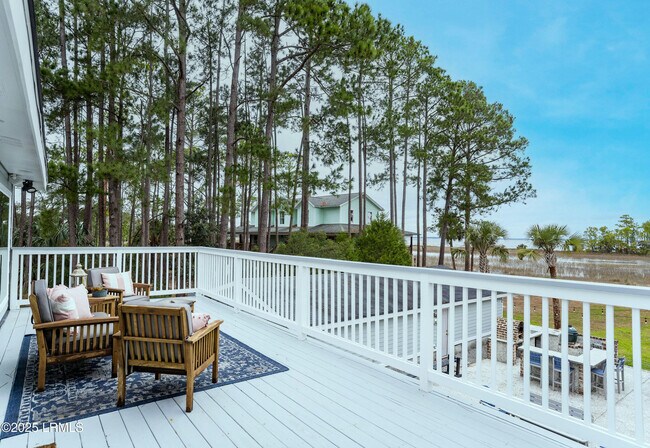 Building Photo - 55 Coosaw River Dr