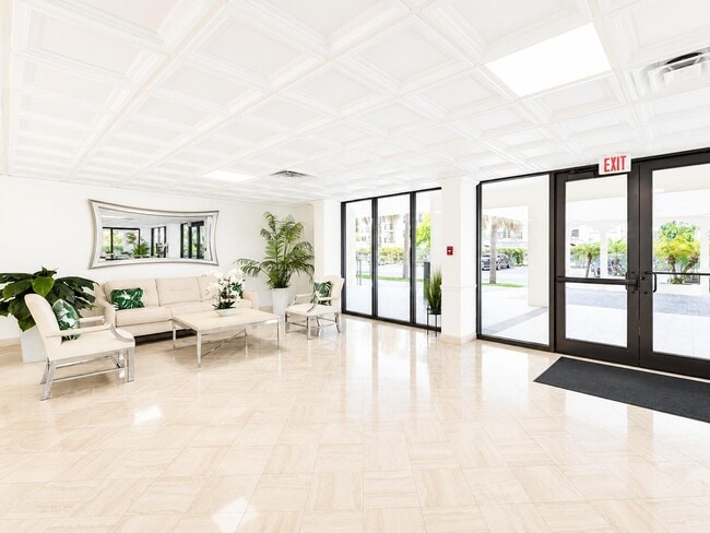 Building Photo - 3460 S Ocean Blvd