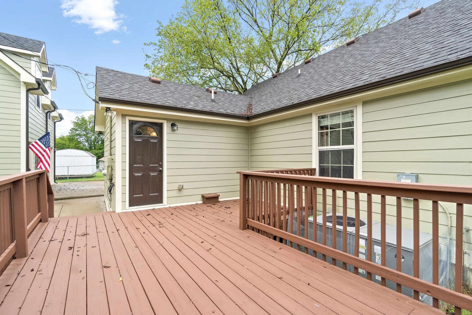 Building Photo - 206 E St