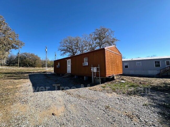 Building Photo - 260 Lark Meadow Dr