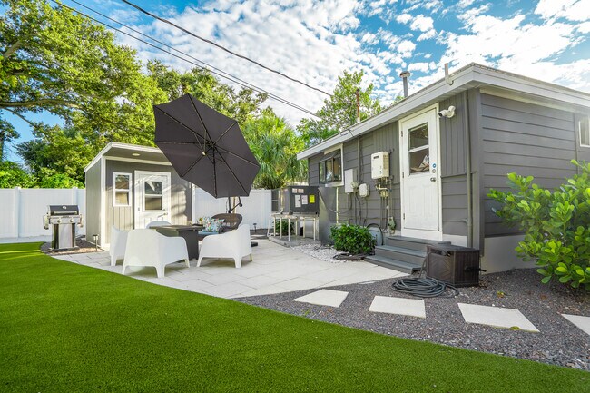 Building Photo - 2402 52nd St S