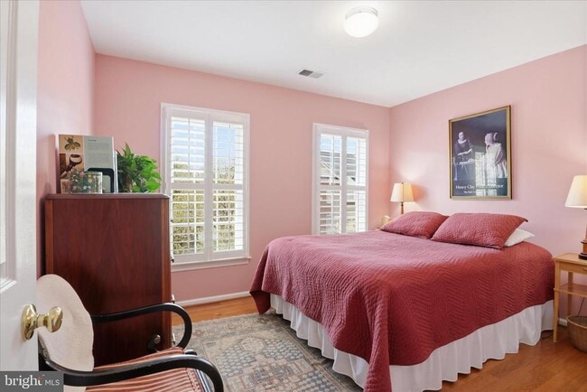 Building Photo - 10454 Breckinridge Ln