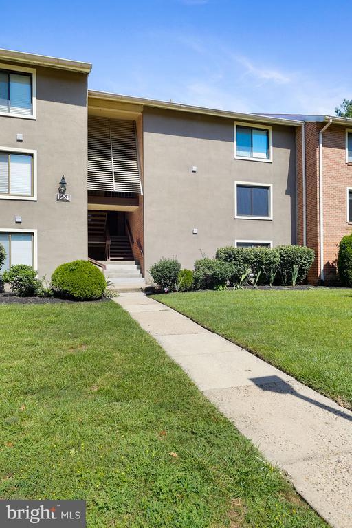 Building Photo - 124 Kirkbride Rd