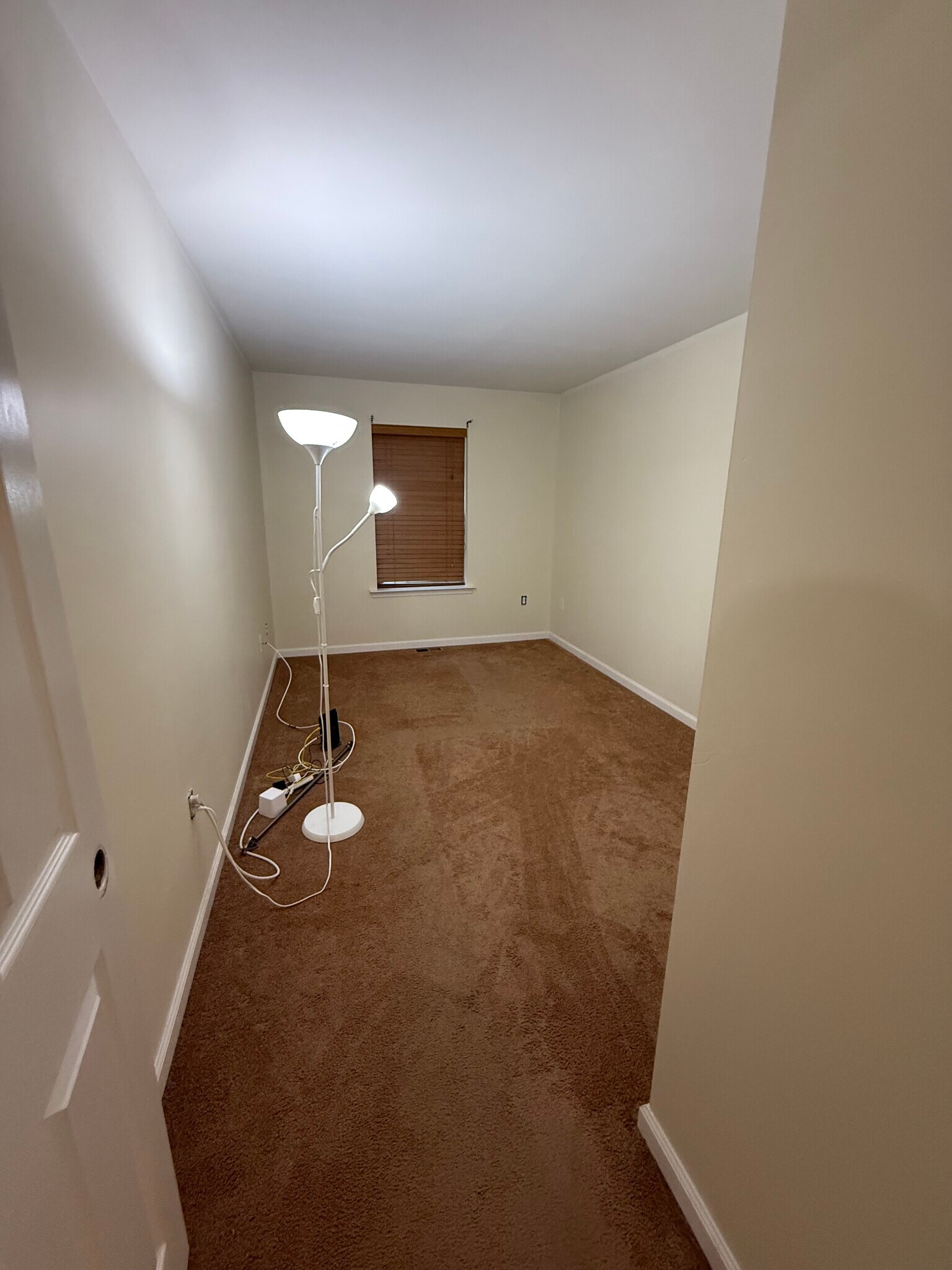 Building Photo - 1504 Crest Park Ct
