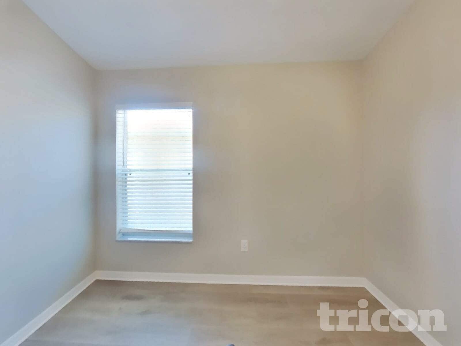 Building Photo - 3921 Langdrum Dr