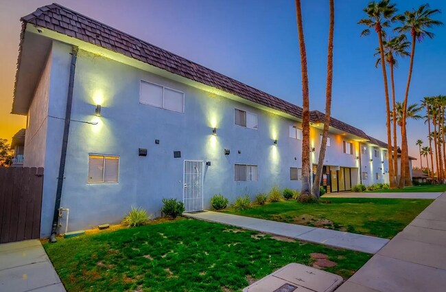 Building Photo - 3600 Dana St