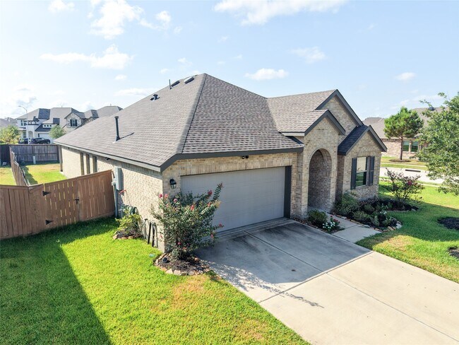 Building Photo - 8446 Manta Ray Dr