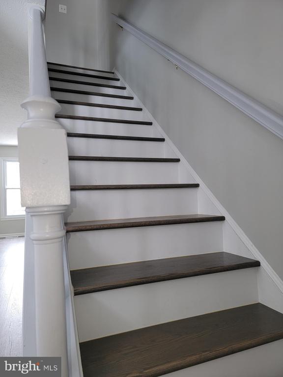 Building Photo - 7370 Stream Way