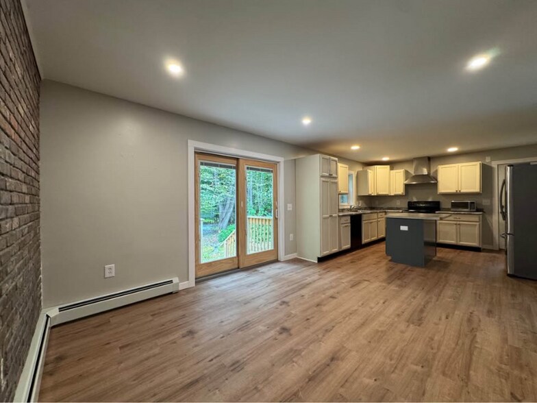 Building Photo - 15 McGrath Dr