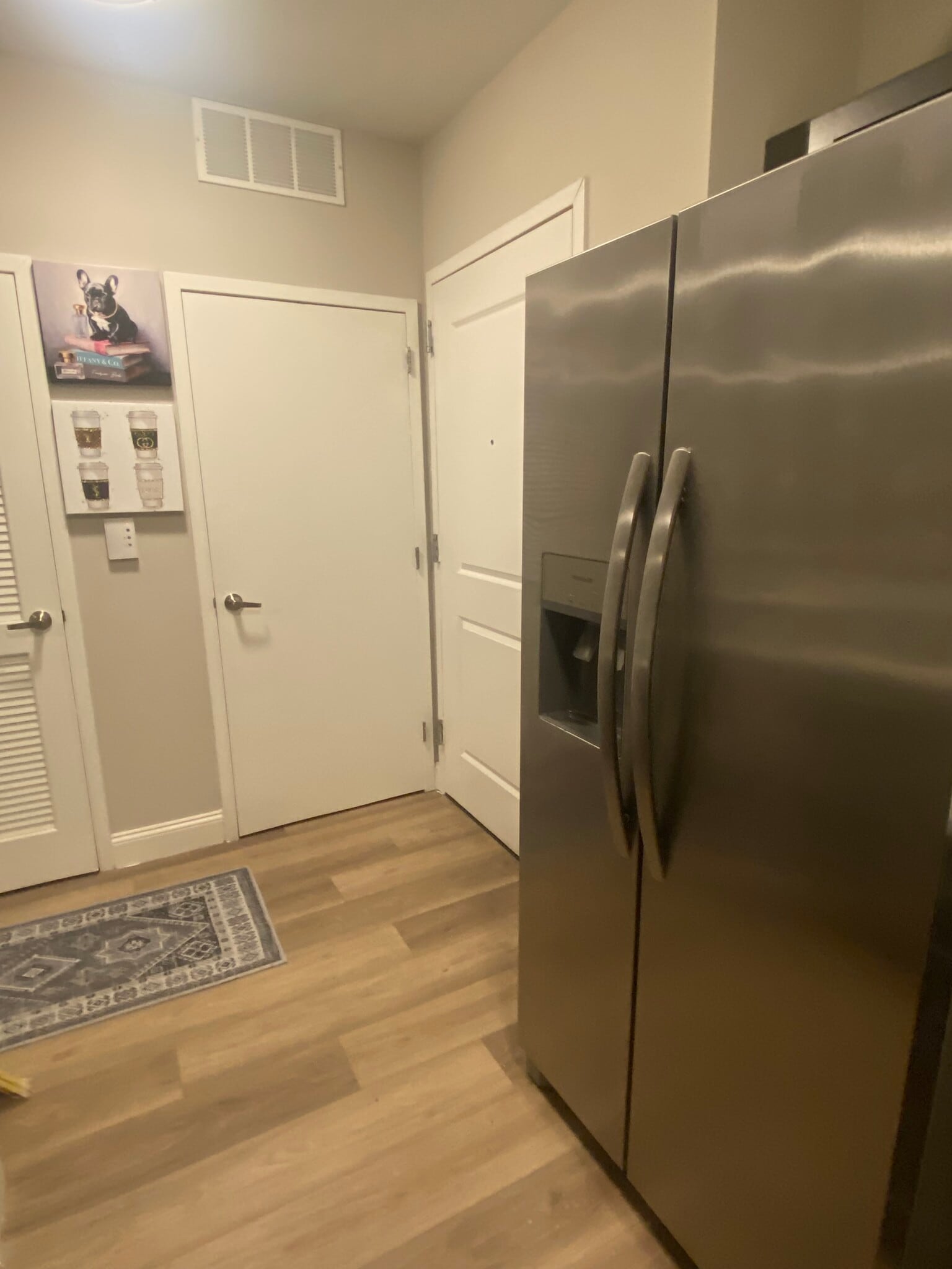 Building Photo - 500 S Center St