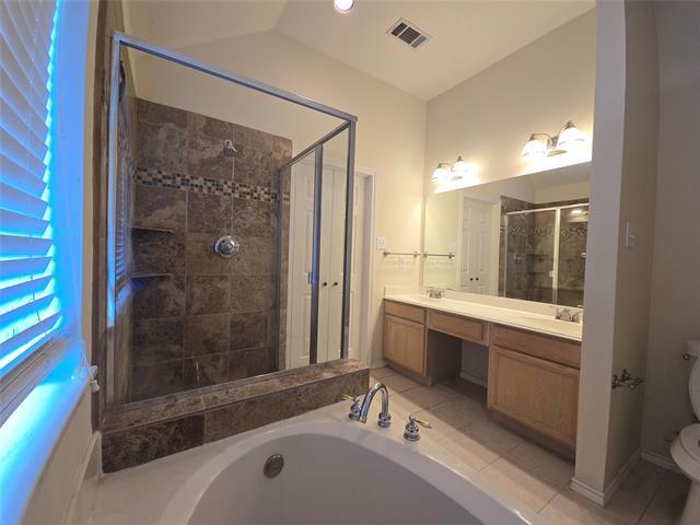 Building Photo - 10608 Red Cedar Dr