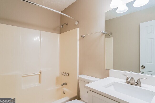 Building Photo - 3721 Winding Trail Ct