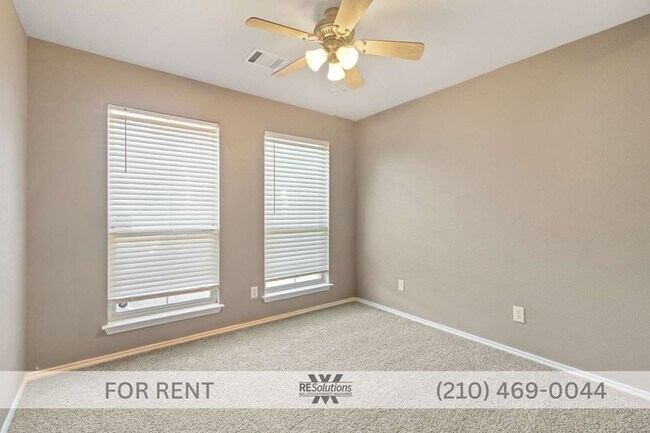 Building Photo - 9131 Hilltop Crossing Dr