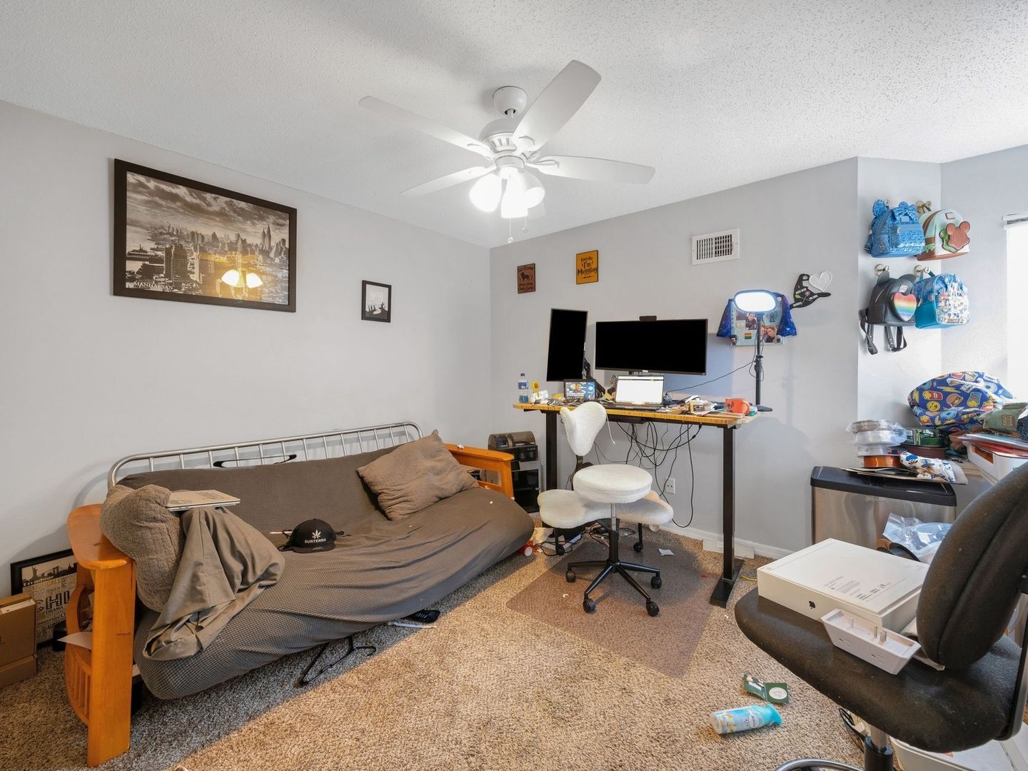 Building Photo - 2758 Waymeyer Dr