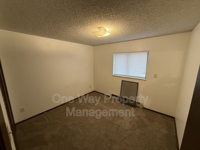 Building Photo - 2511 W 27th St