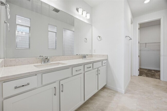 Building Photo - 4311 SW 84th St Rd