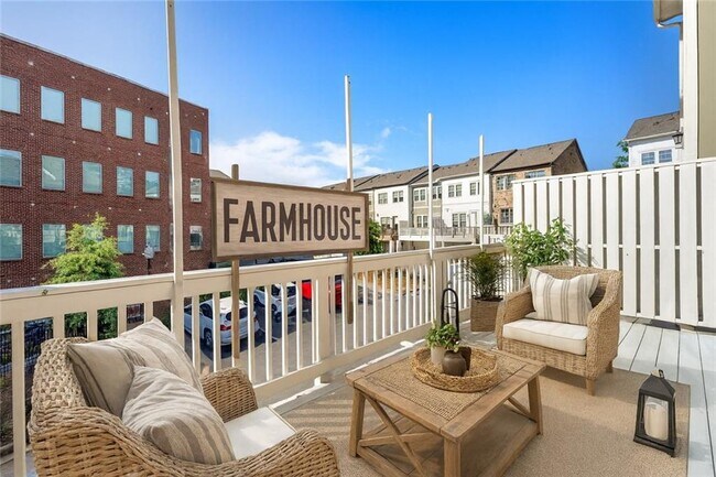 Building Photo - 6023 Skellig St