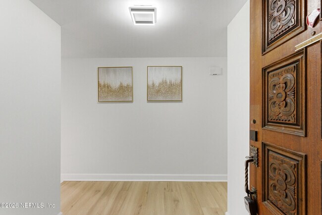 Building Photo - 7602 Las Palmas Way