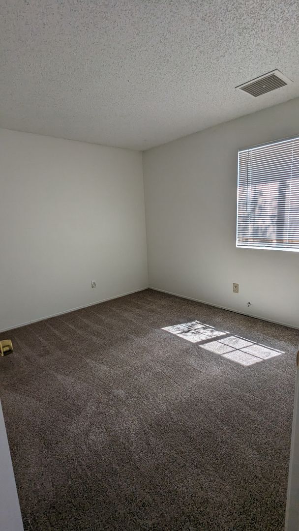 Building Photo - 6801 N Camino De La Tierra