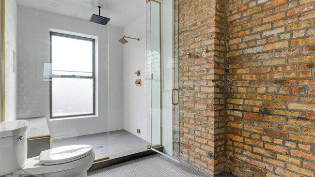 Building Photo - 06 - Mil 1371 LLC