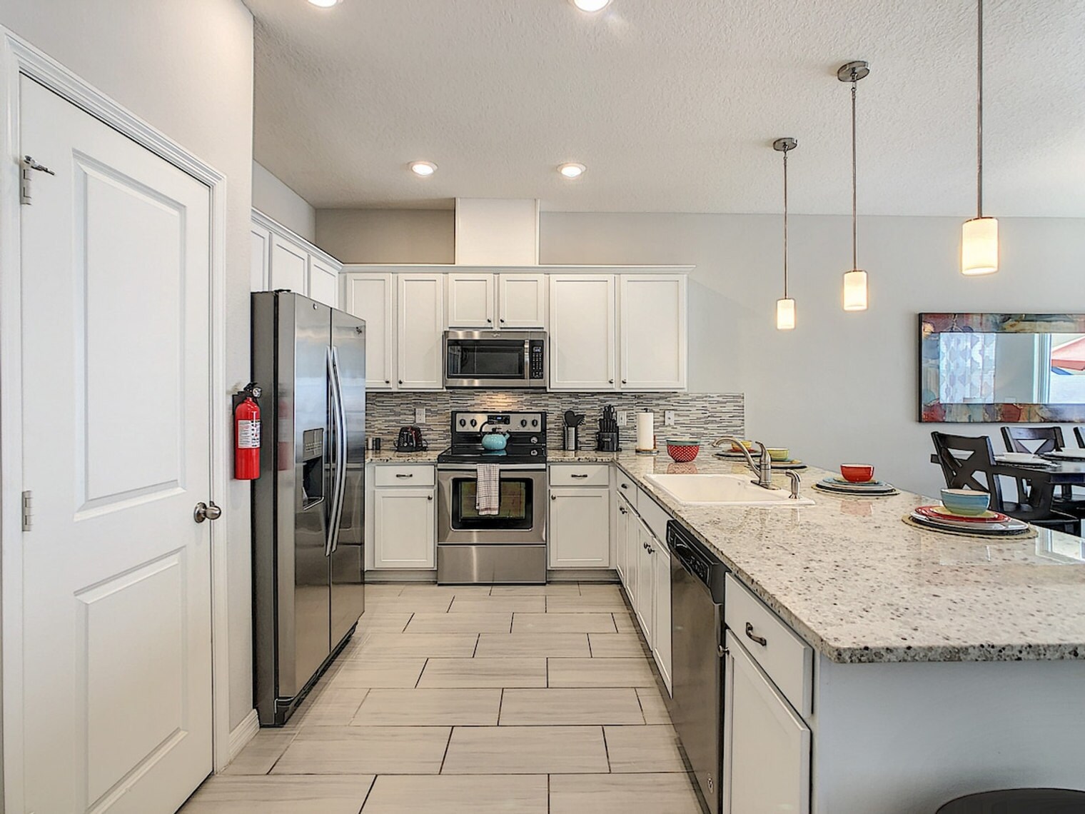 Building Photo - 5142 Adelaide Dr