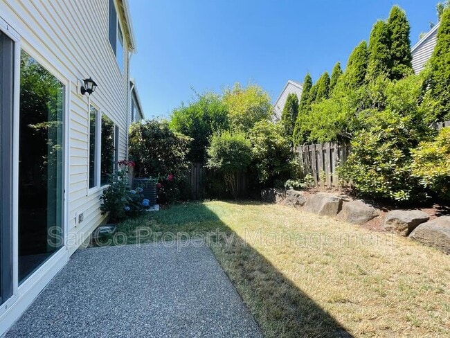 Building Photo - 15169 NW Twoponds Dr