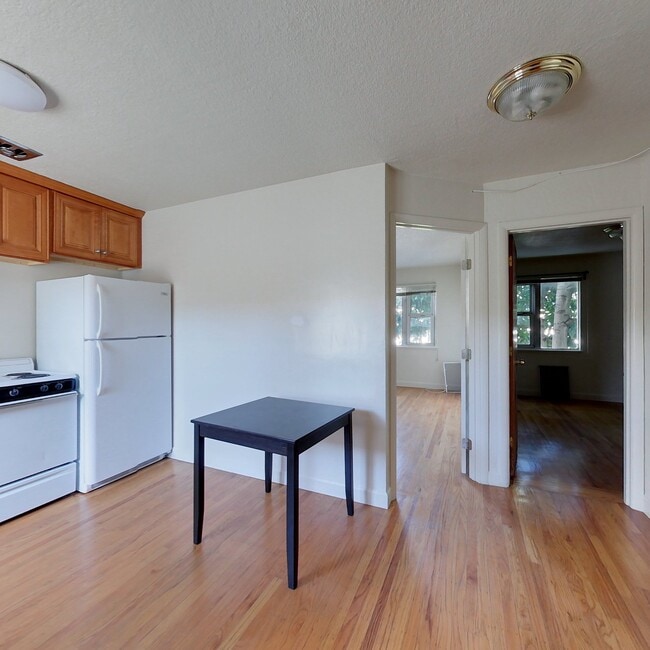 Building Photo - Isle of Dwight