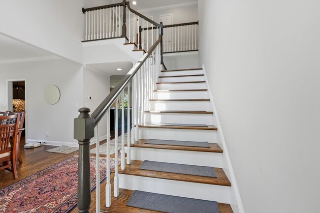 Building Photo - Stunning 4BR Home in Cascade Falls – Modern Upgrades & EV Ready!