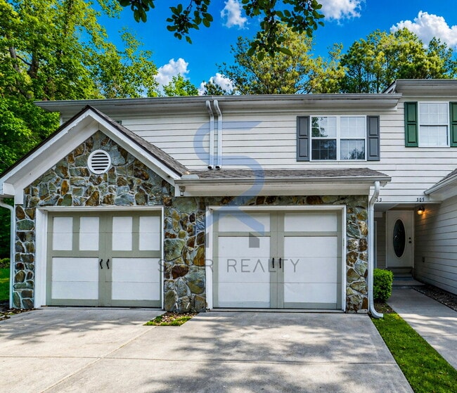 Building Photo - Outdoor Adventure & Downtown Charm – 2BR in Canton