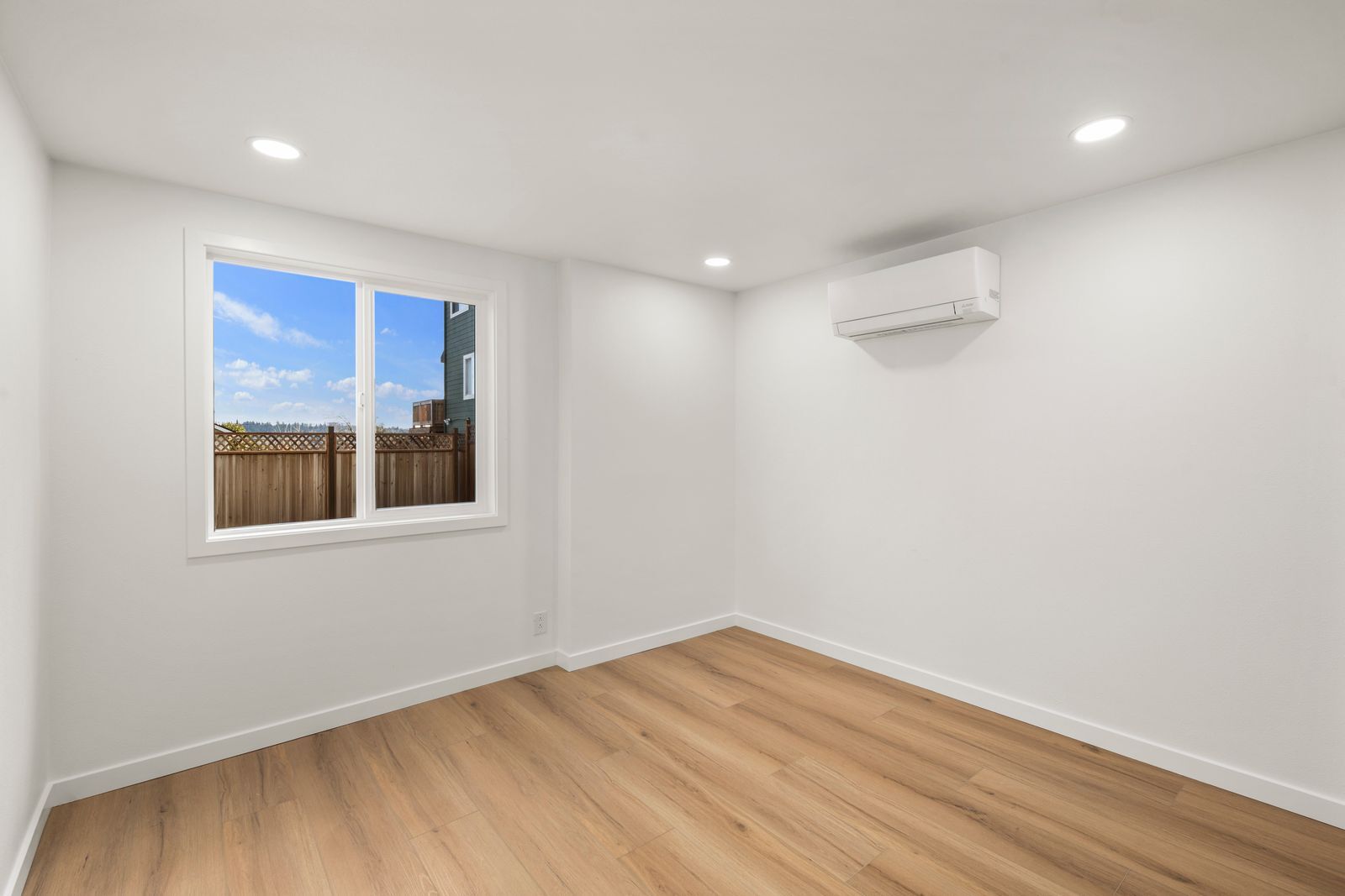 Building Photo - 2411 S Norman St