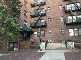 Building Photo - 1104 Palisade Ave