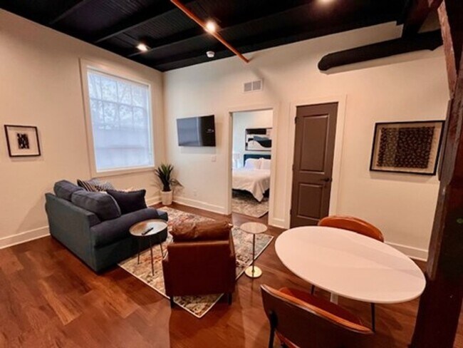 Interior Photo - Franklin Lofts