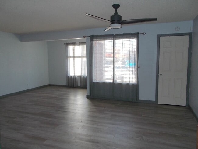 Building Photo - Two-story, 2-bedroom townhome ideally located in the heart of Boulder City