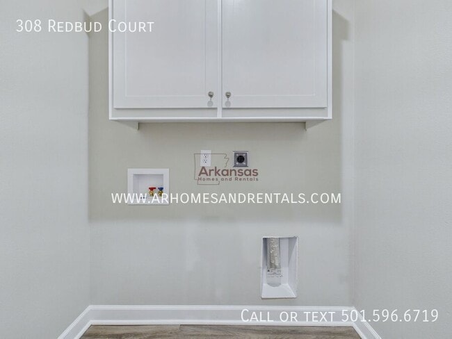 Building Photo - 308 Redbud Ct
