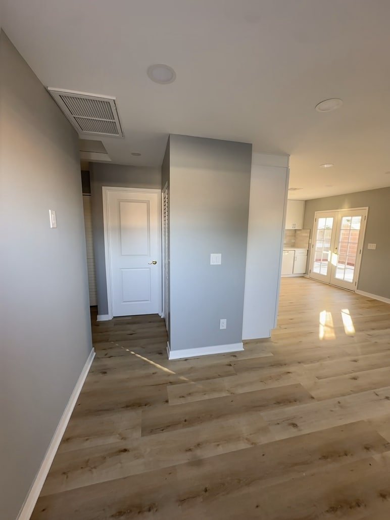 Building Photo - 13809 Actina Ave