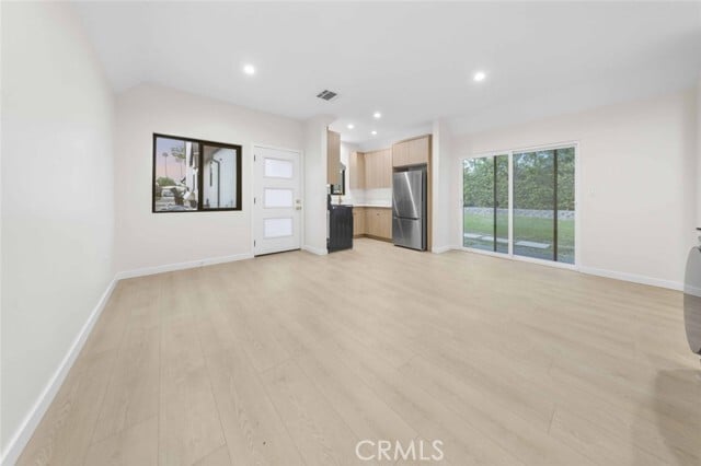 Building Photo - 1324 Winchester Ave